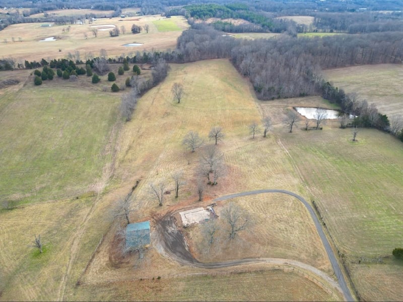 1038 Maple Valley Rd, Cumberland Furnace, TN 37051