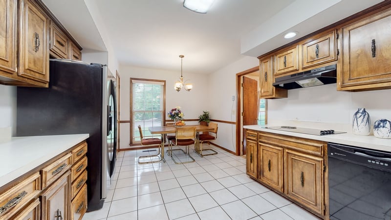 5818 Cloverland Dr, Brentwood, TN 37027