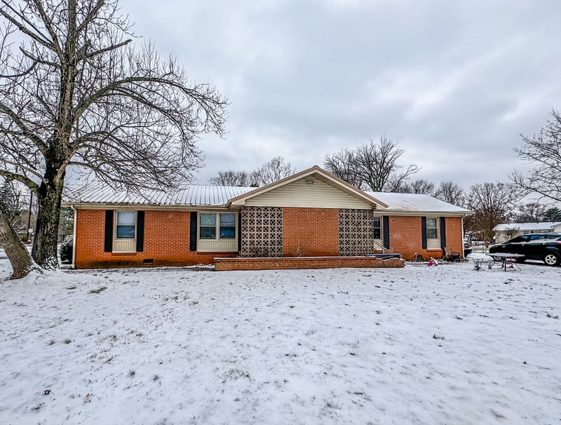 2010 Bartway Dr, Murfreesboro, TN 37130