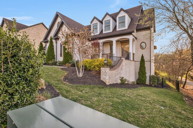 2152 Hartland Rd, Franklin, TN 37069