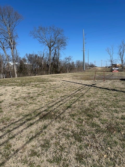 220 Rockland Rd, Hendersonville, TN 37075