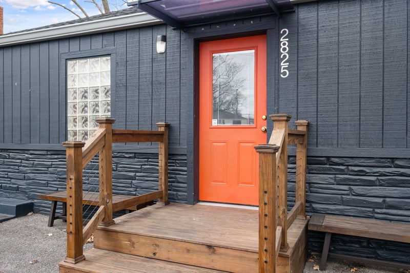 2825 Azalea Pl, Nashville, TN 37204