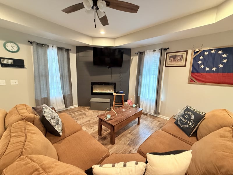 695 Hog Back Ridge Rd, Bethpage, TN 37022