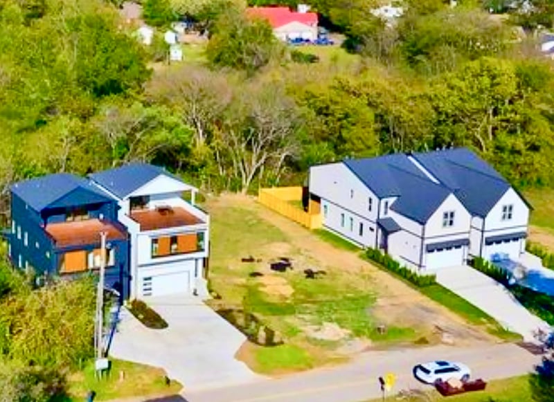 1705C River Dr, Nashville, TN 37218