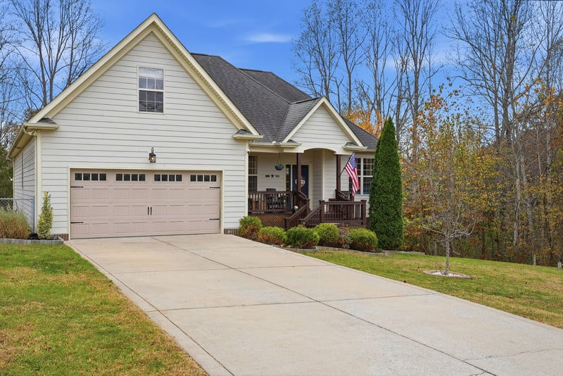 205 Stephen St, Dickson, TN 37055