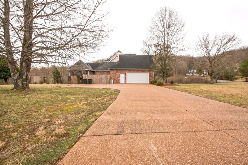 1802 Wildlife Trl, Kingston Springs, TN 37082