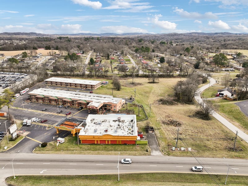 1208 Nashville Hwy, Columbia, TN 38401