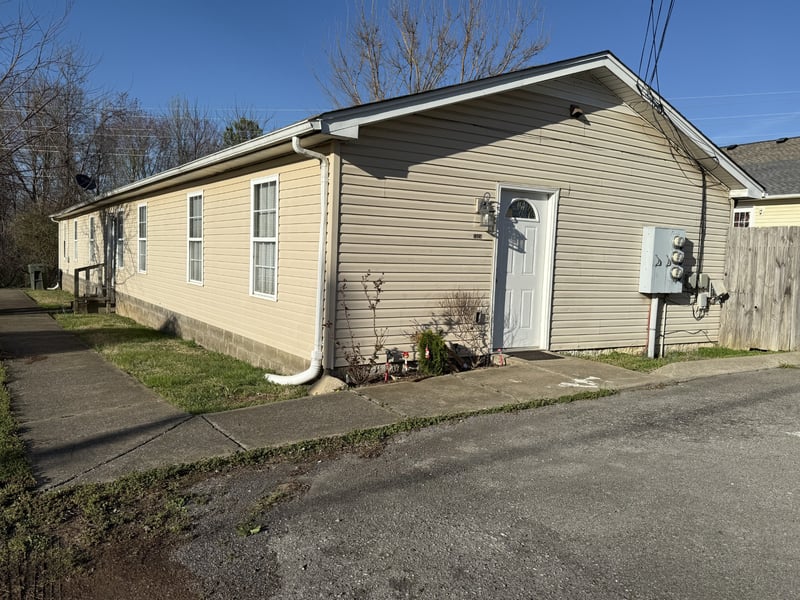 1520 Clay St, Springfield, TN 37172