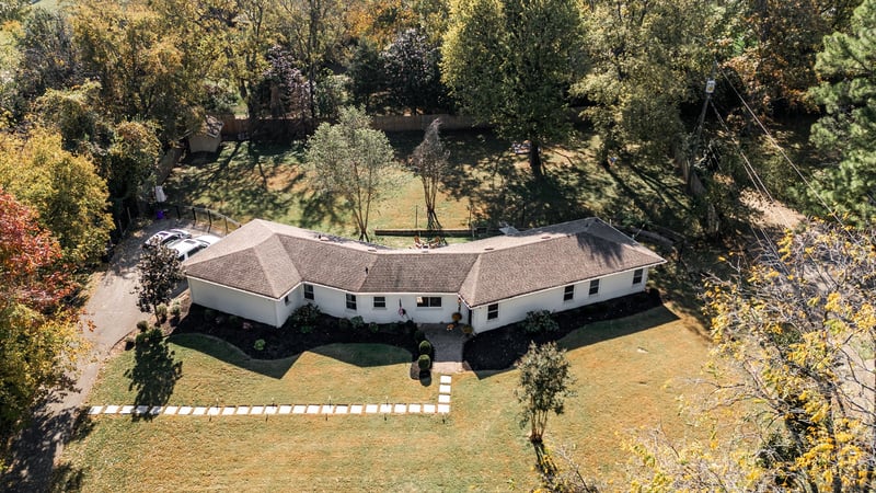 725 Elysian Fields Rd, Nashville, TN 37204