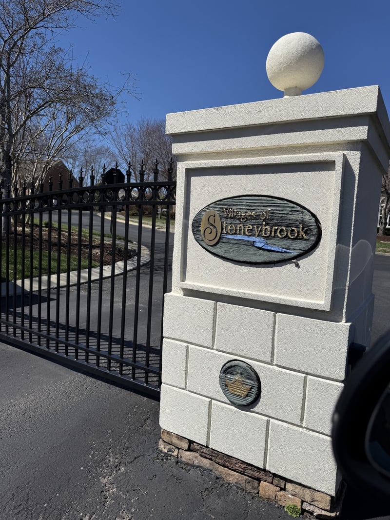 1017 Golf Club Ln, Hendersonville, TN 37075