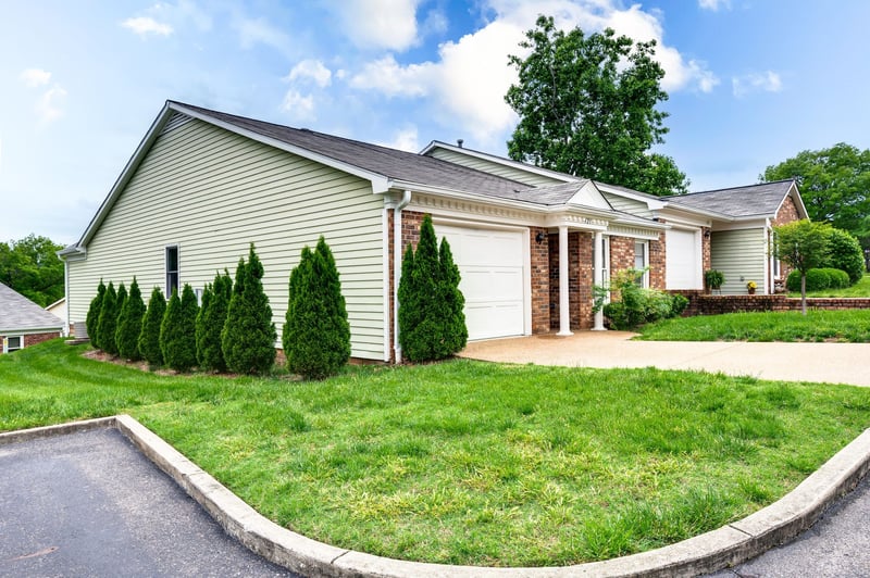 421 Siena Dr, Nashville, TN 37205