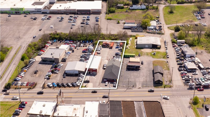 5911 Charlotte Pike, Nashville, TN 37209