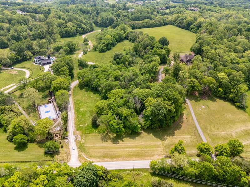 6459 Peytonsville Arno Rd, College Grove, TN 37046