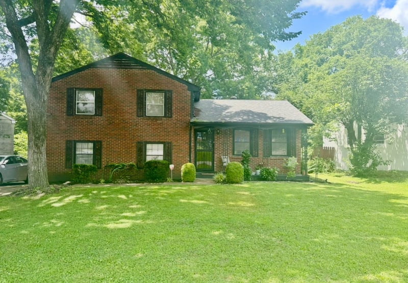 1505 Ogden Dr, Nashville, TN 37218