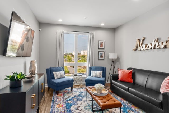 5403 Centennial Blvd #203, Nashville, TN 37209