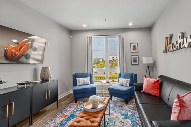 5403 Centennial Blvd #203, Nashville, TN 37209