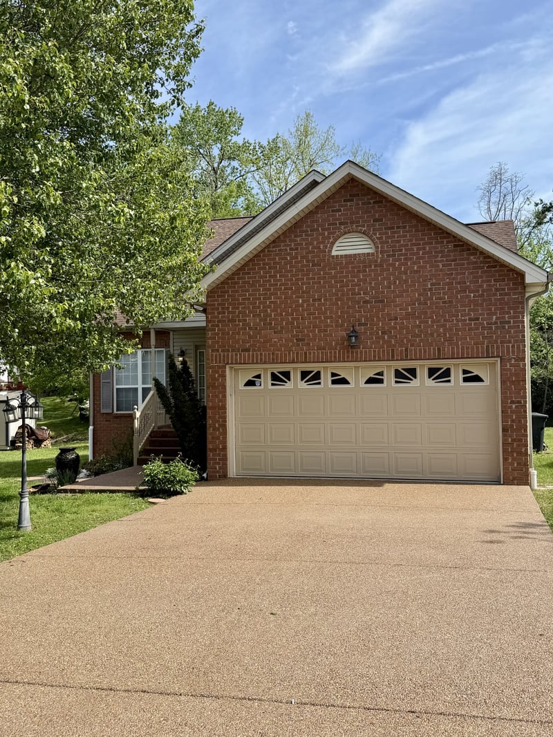 1233 Timber Valley Dr, Nashville, TN 37214