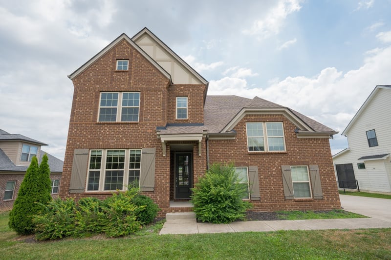 3306 Rift Ln, Murfreesboro, TN 37129