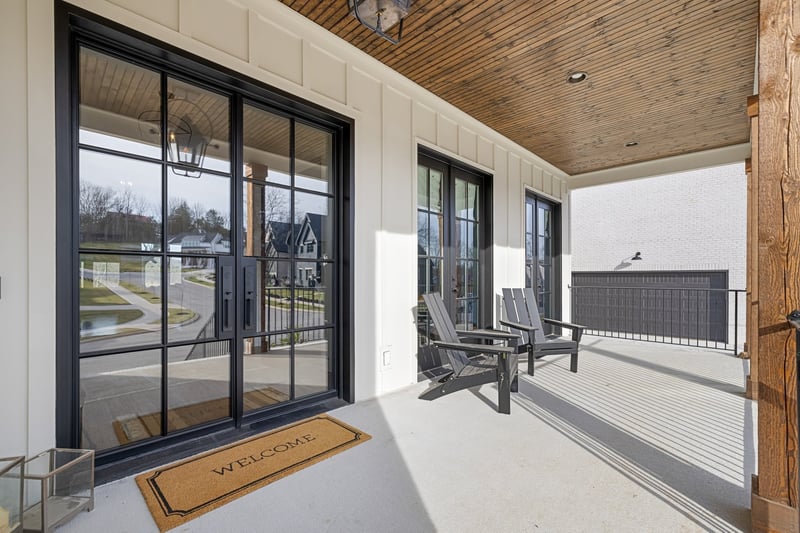 2194 Burgin Dr, Thompsons Station, TN 37179