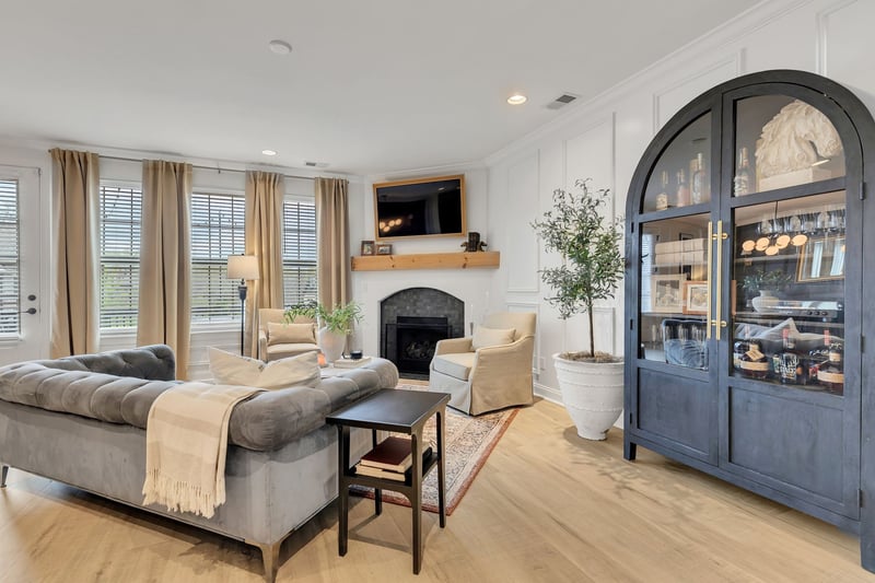 811 Silkwood Dr, Nashville, TN 37221