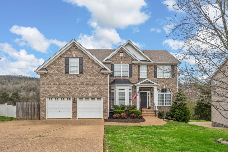 877 Loretta Dr, Goodlettsville, TN 37072