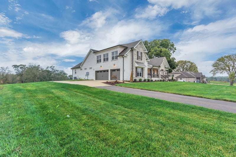 1581 John Sharp Rd, Spring Hill, TN 37174