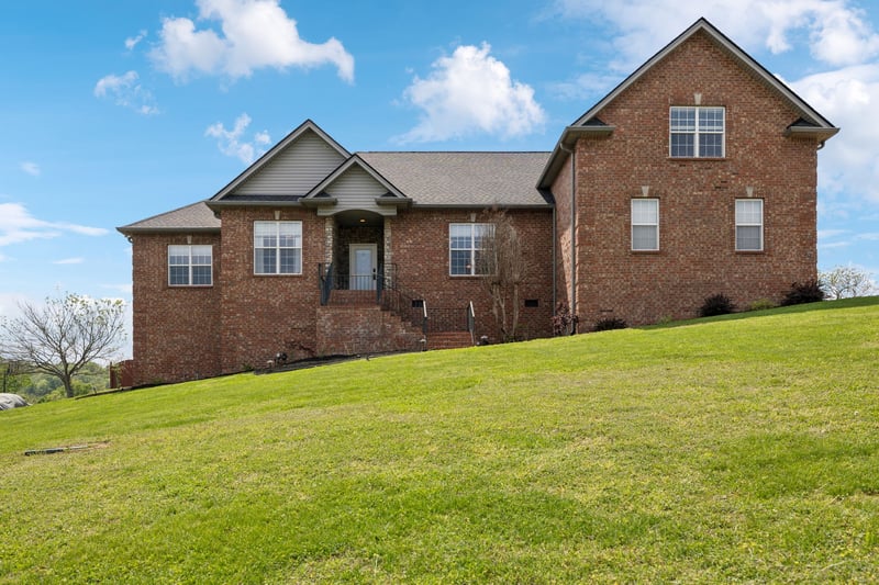 206 James Matthew Ln, Mount Juliet, TN 37122