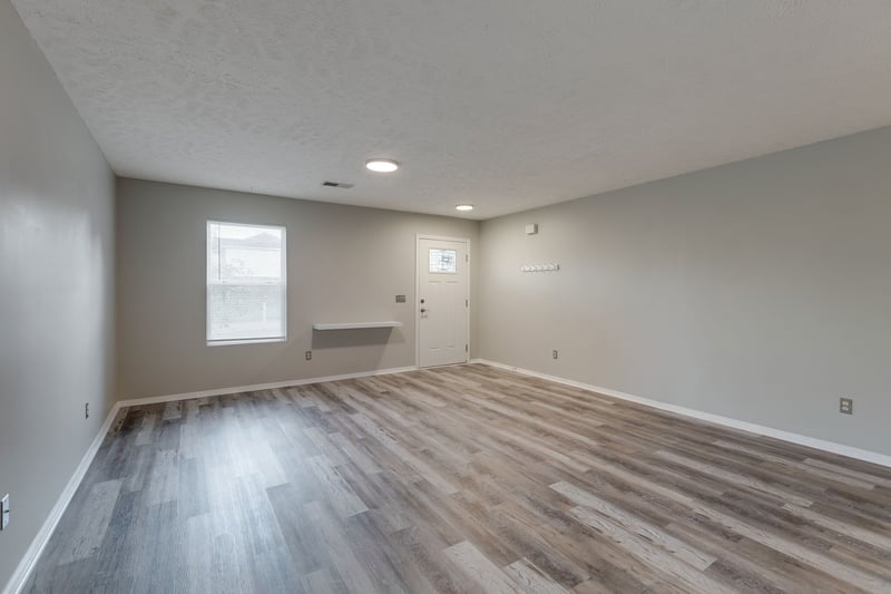 2761 Sutherland Dr, Thompsons Station, TN 37179