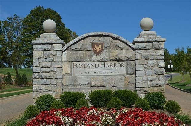 2040 Albatross Way, Gallatin, TN 37066