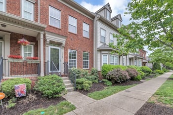 7162 Sunnywood Dr, Nashville, TN 37211