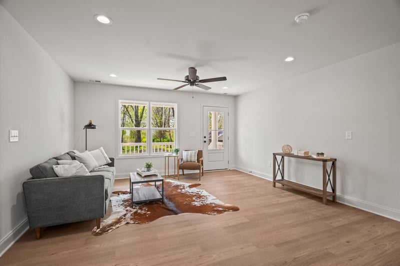 120 23rd Ave, Springfield, TN 37172