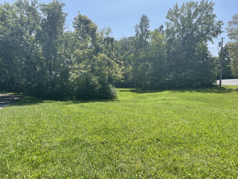 2511 Memorial Blvd, Springfield, TN 37172