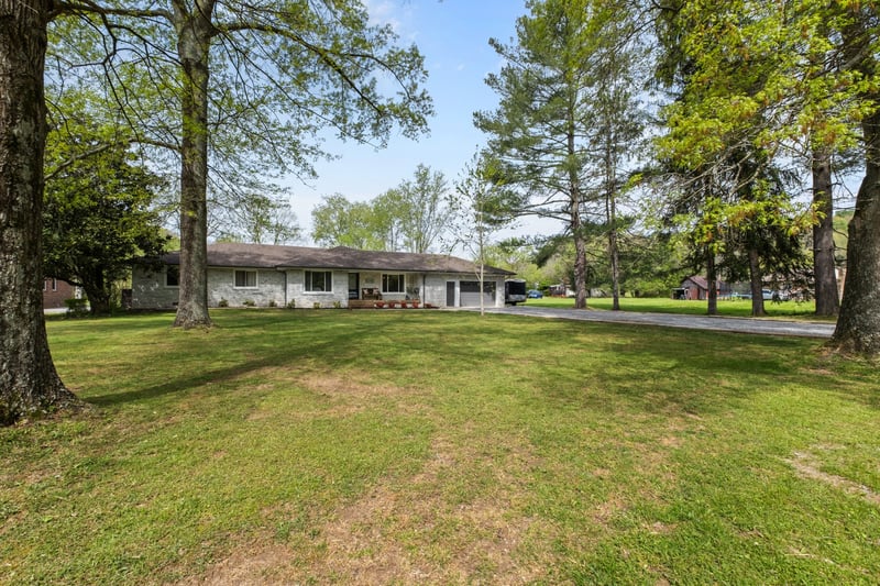 2913 New Hope Rd, Hendersonville, TN 37075