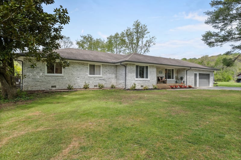 2913 New Hope Rd, Hendersonville, TN 37075