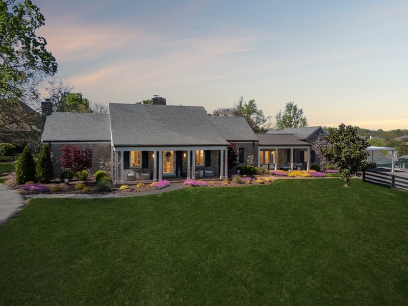 440 E Main St, Hendersonville, TN 37075