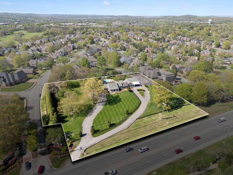 440 E Main St, Hendersonville, TN 37075