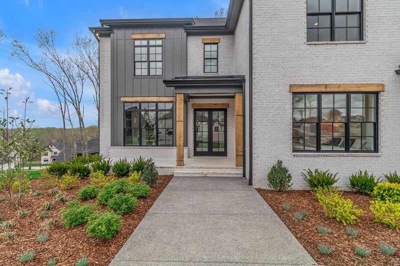 4833 Woodrow Pl, Arrington, TN 37014