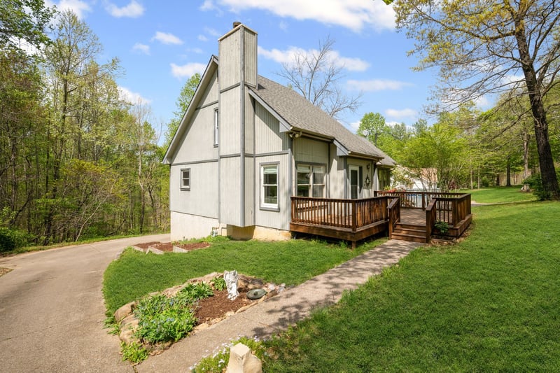 1173 Anna Rebecca Ct, Kingston Springs, TN 37082