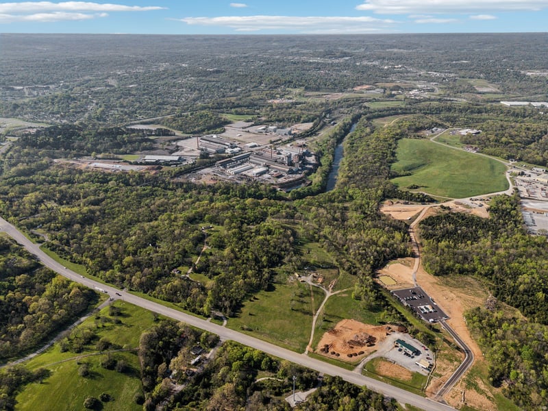 1009 Santa Fe Pike, Columbia, TN 38401