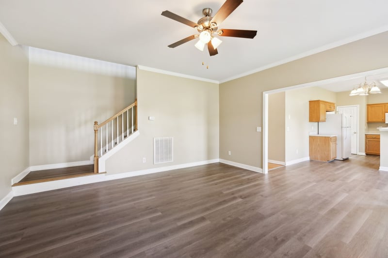 1030 Persimmon Dr, Spring Hill, TN 37174