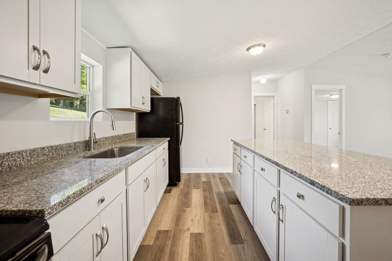 3117 Thompson Ln, Westmoreland, TN 37186