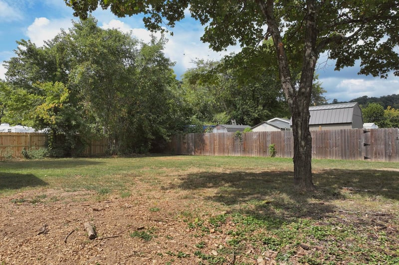 1015 Slaters Creek Rd, Goodlettsville, TN 37072