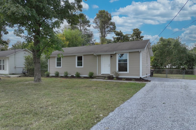 1015 Slaters Creek Rd, Goodlettsville, TN 37072