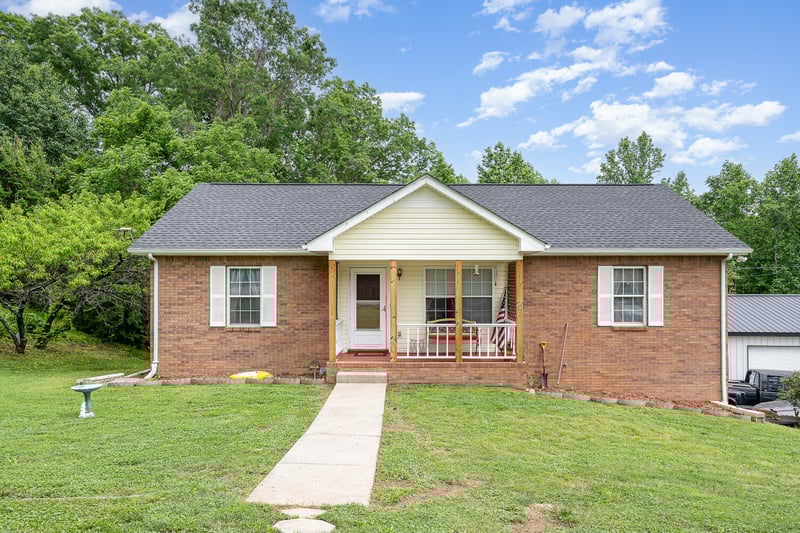 543 Skyview Dr, Ashland City, TN 37015