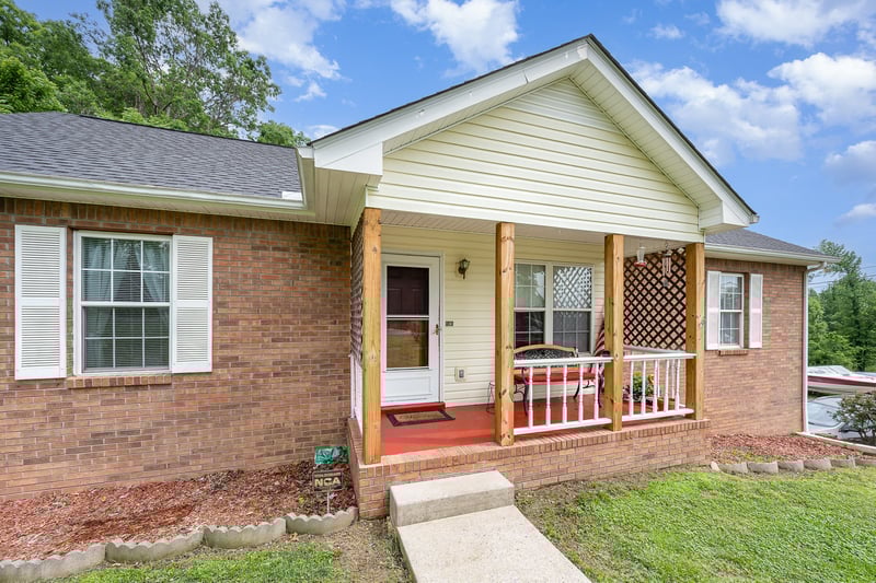 543 Skyview Dr, Ashland City, TN 37015