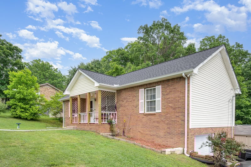 543 Skyview Dr, Ashland City, TN 37015