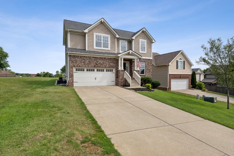 2116 Putnam Ln, Mount Juliet, TN 37122