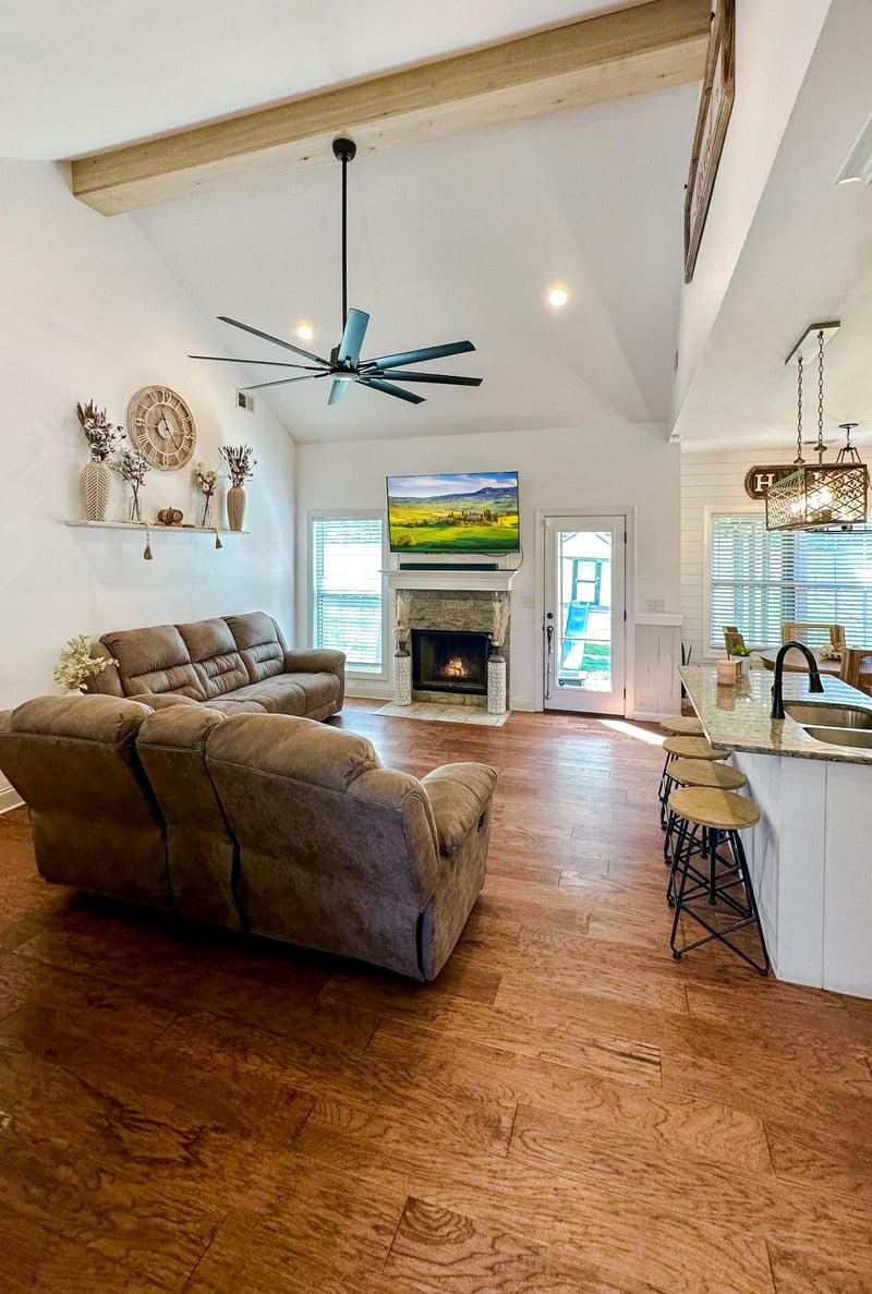 1044 Luton Way, White House, TN 37188