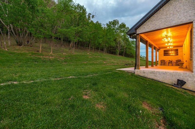 546 Brazier Ln, Gallatin, TN 37066