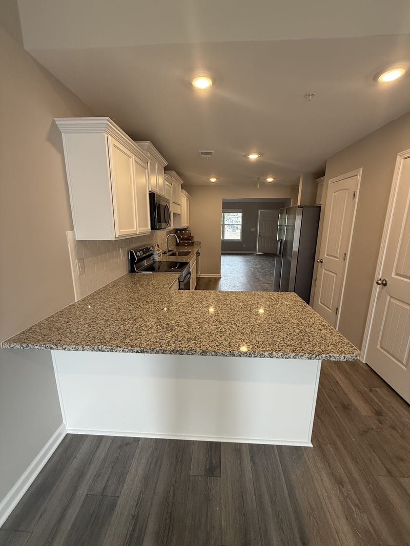 105 Coleson Ln, Pleasant View, TN 37146